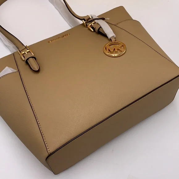 MICHAEL KORSJet Set Lg Crossgrain Leather Top-Zip Charlotte Tote ShoulderCamel